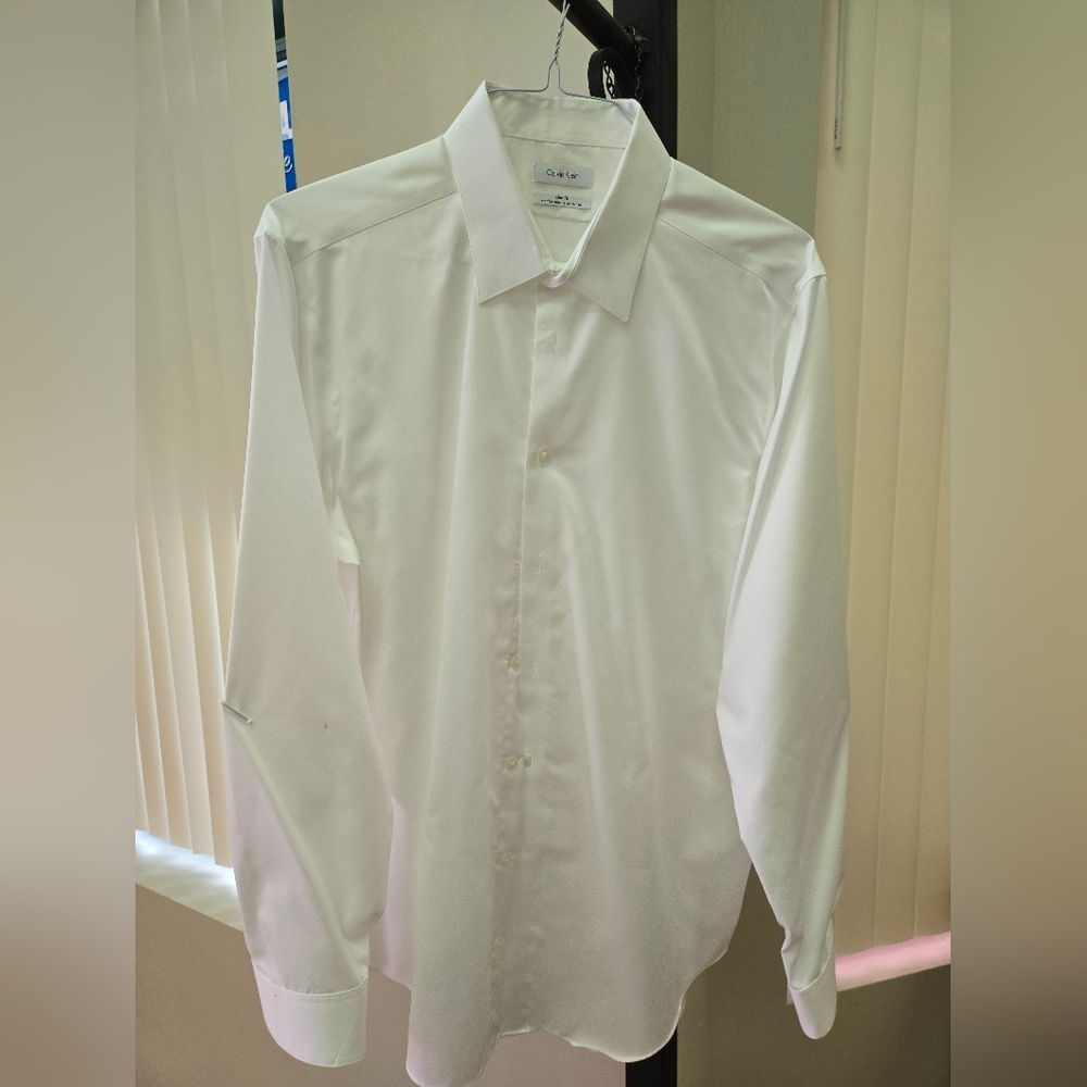 Calvin Klein White Dress Shirt Classic Formal Style
